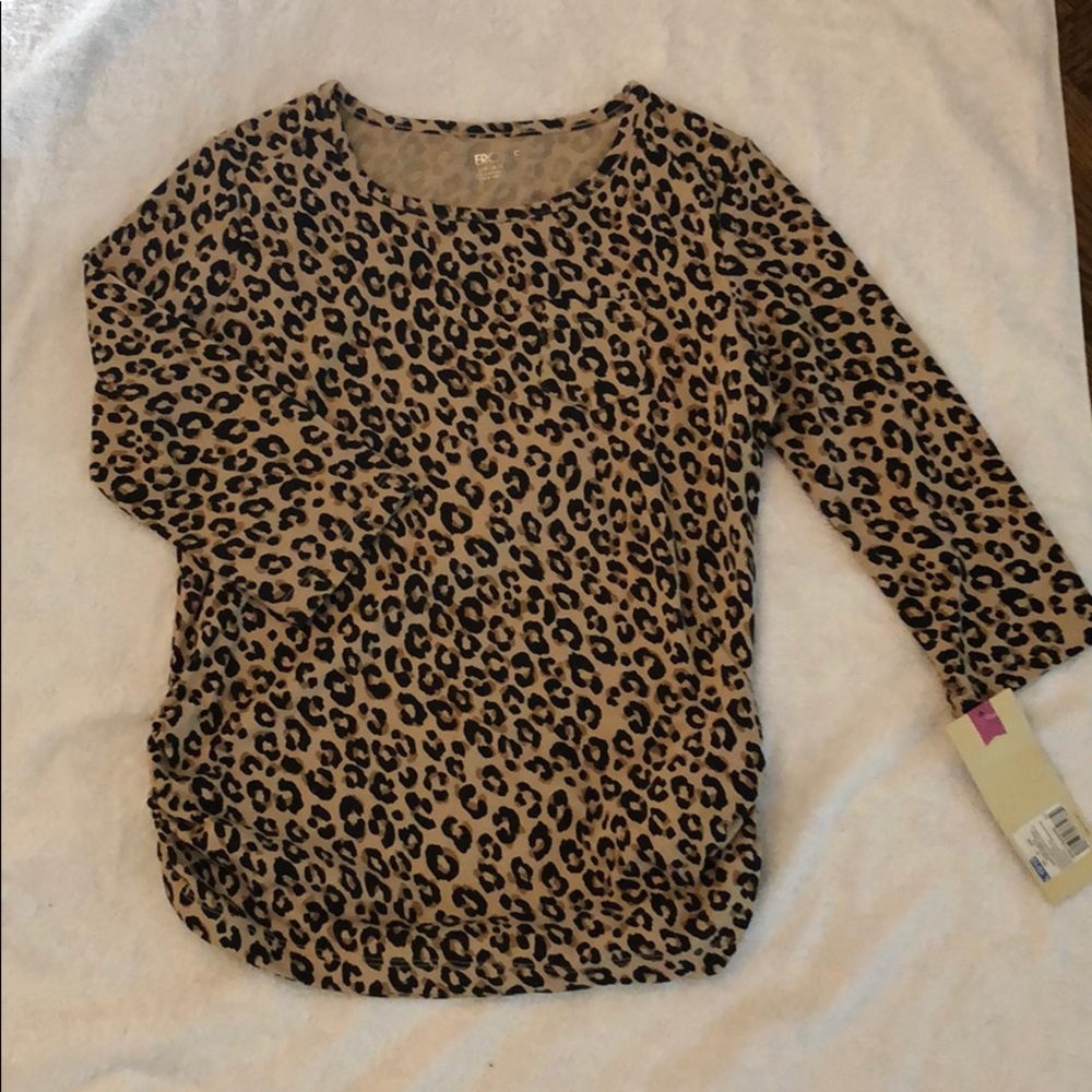 Girls leopard shirt